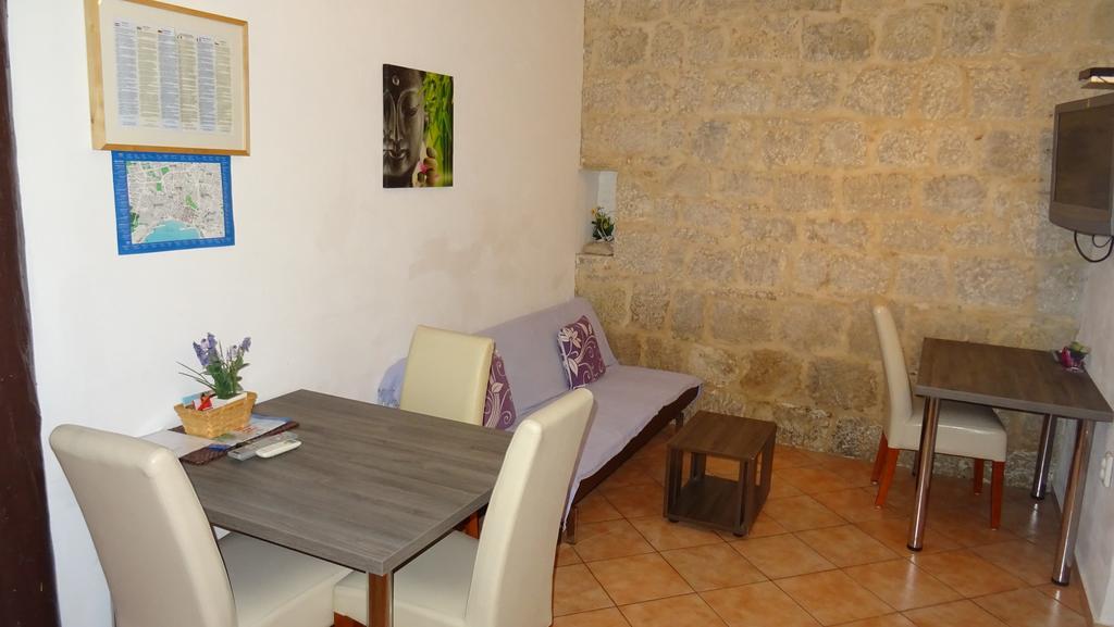 Apartments Eldi Split Zewnętrze zdjęcie